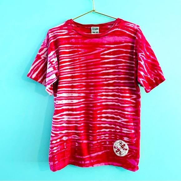 VTG 90s SINGLE STITCH RED GYMNASIUM NEW ZEALAND UNIVERSITY T SHIRT L